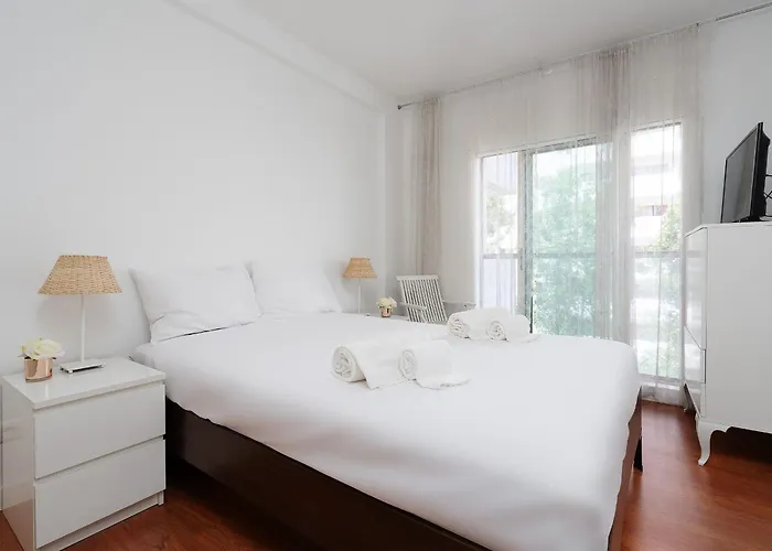 2 Bdr W/pool And Jacuzzi By Lovelystay Daire *