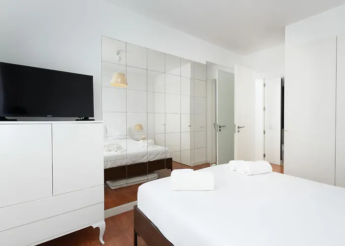 2 Bdr W/pool And Jacuzzi By Lovelystay Daire Portimão