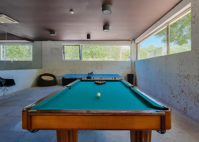 2 Bdr W/pool And Jacuzzi By Lovelystay Daire